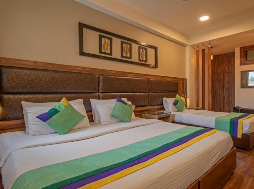 Hotel Imperial Park Sector 45 Gurgaon Ngoại thất bức ảnh